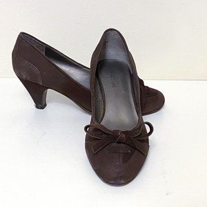 Kenneth Cole Brown Suede Pumps